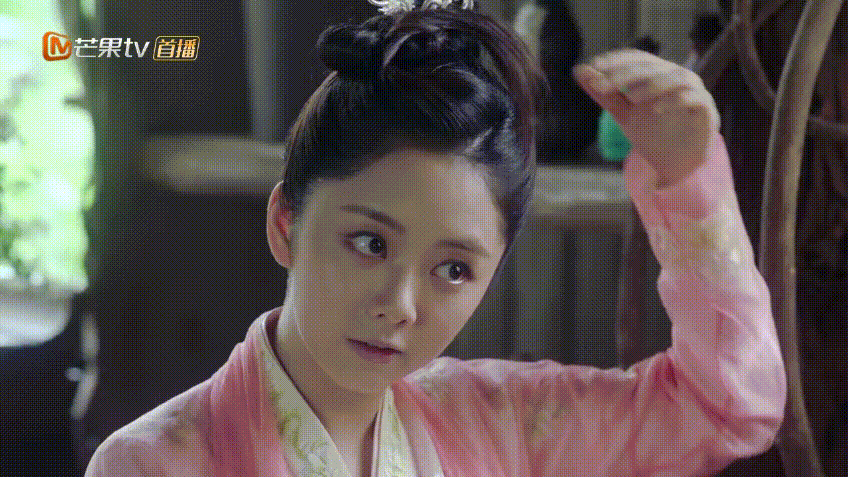 热不会真是亲姨吧 gif under the power(pine cone) 回复肖卿慕 2020
