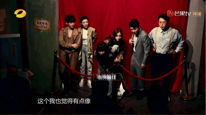 分子料理198厘米可弹奏微缩小提琴新综艺巧手神探绝了