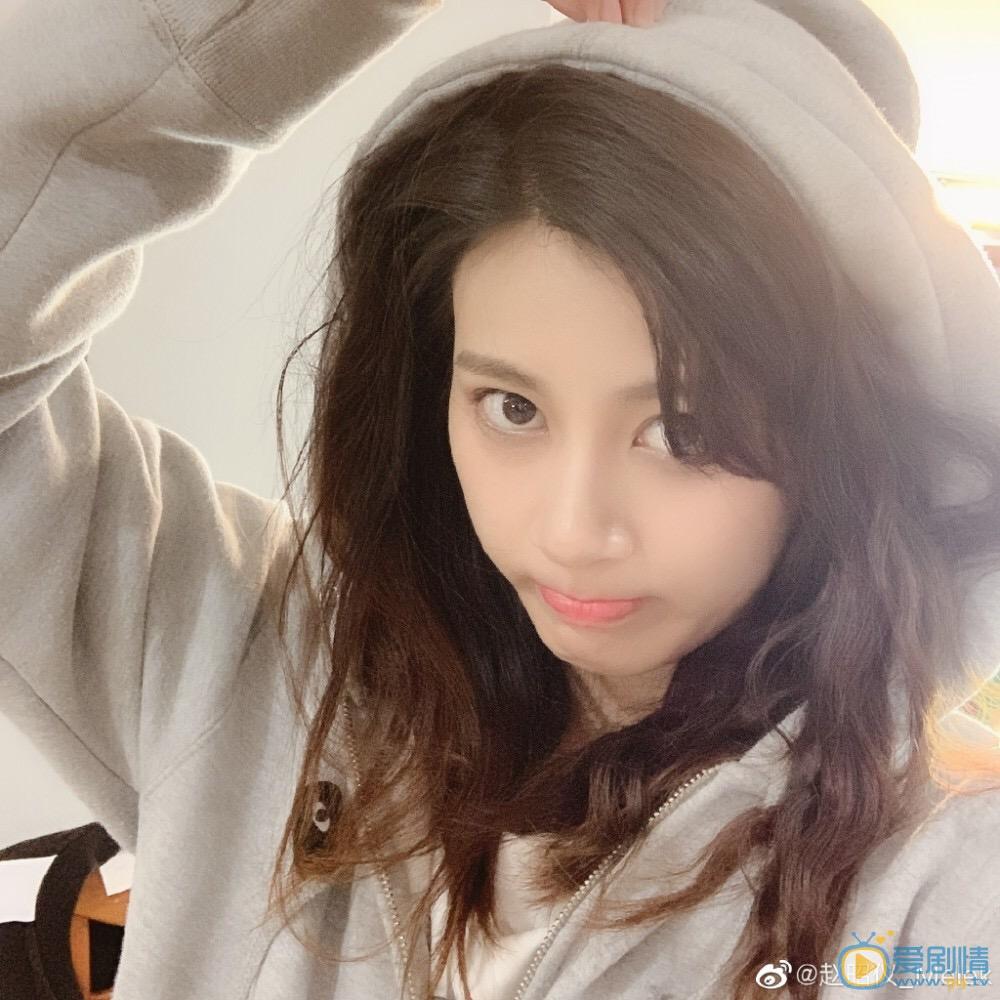 甜蜜的任务第6期:明星花式分享宅家生活 赵昭仪回应与"岛主"恋情-综艺