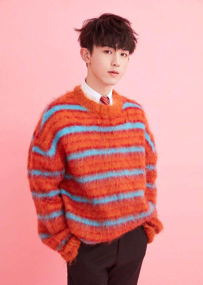 快乐大本营 202020200516:郭俊辰跳散装街舞 - 高清视频在线观看