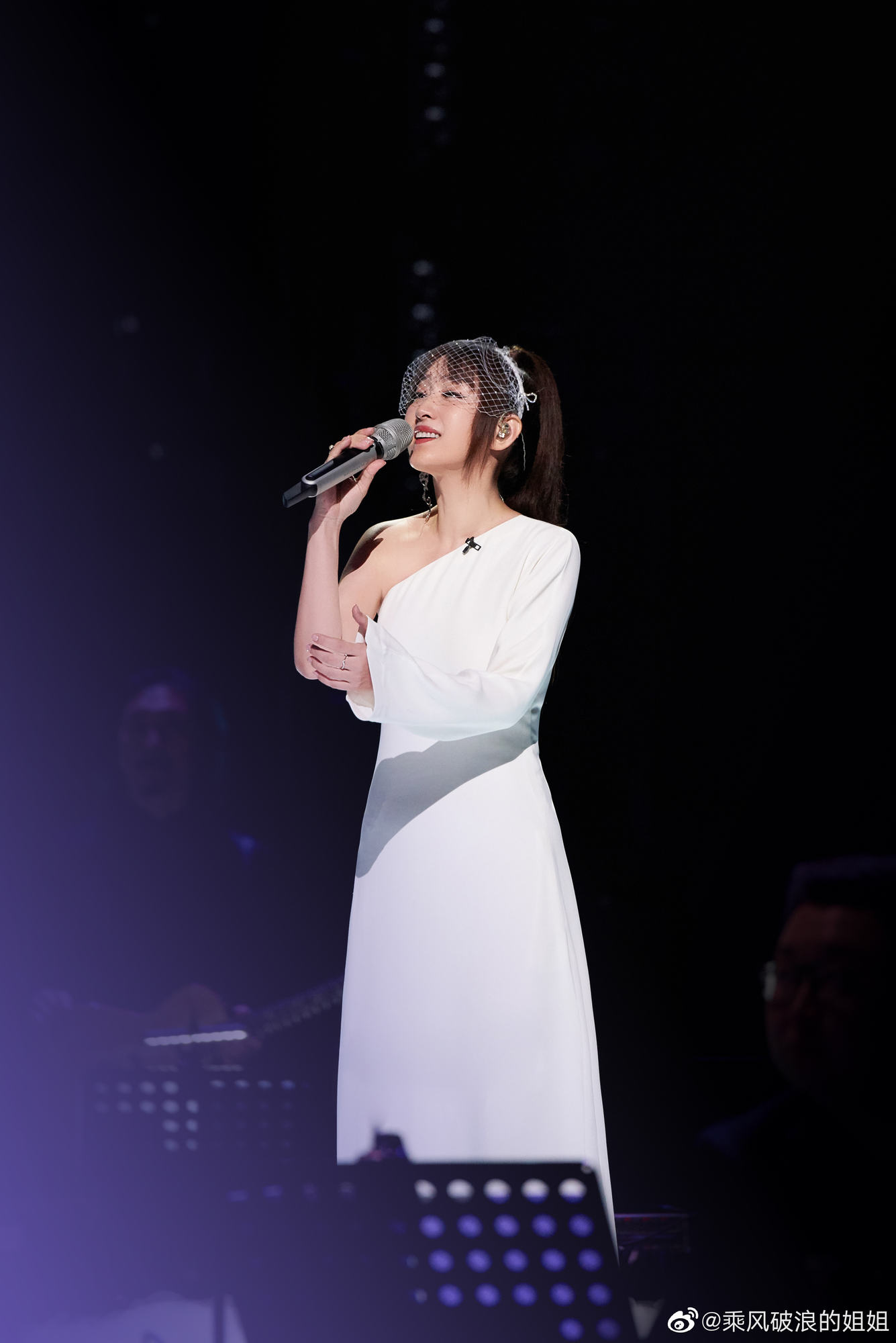 纯享:杨丞琳组《起风了》让人泪目,姐姐们都是风一般的女子-综艺-高清