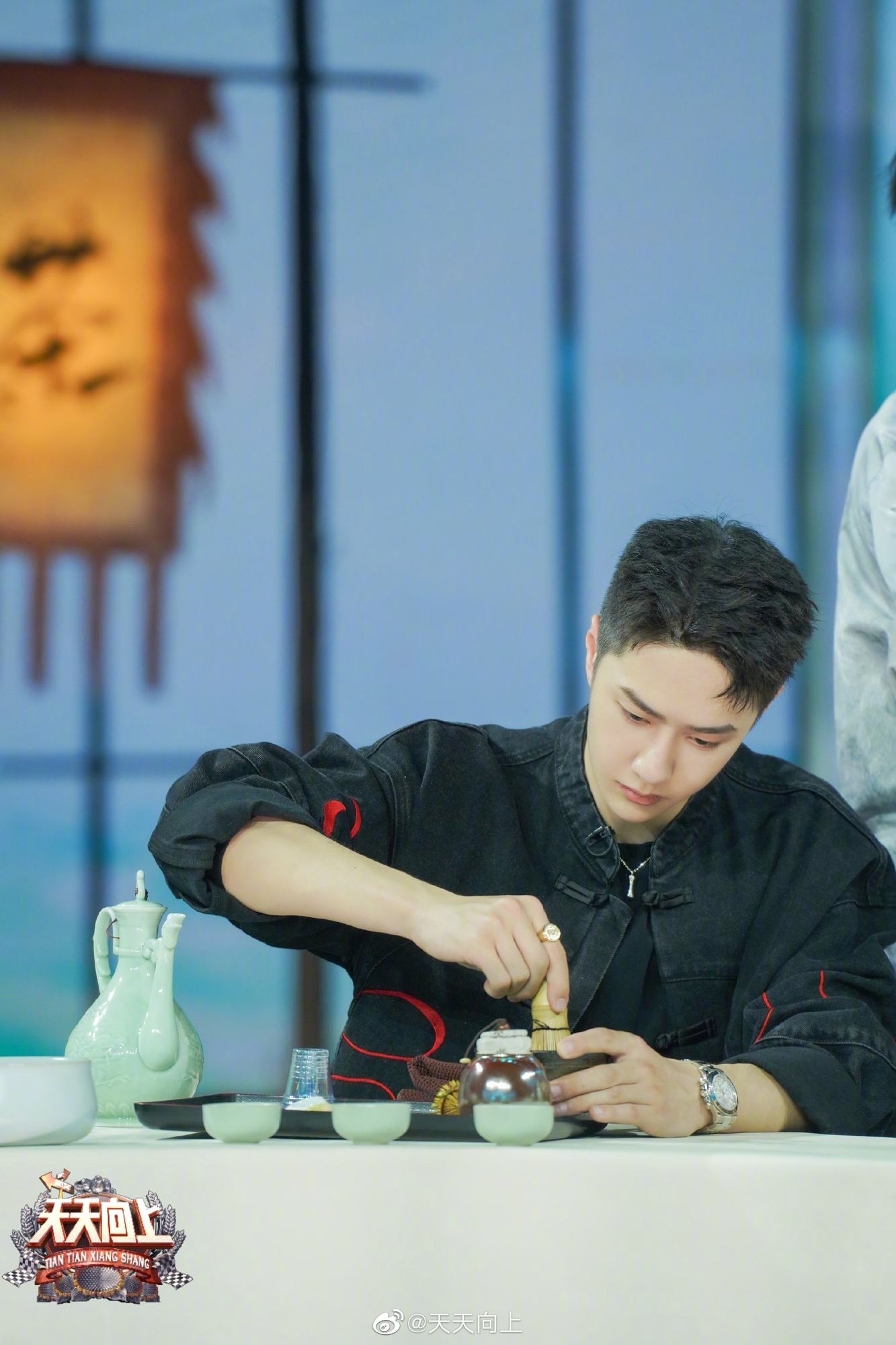 天天向上20210404期天天兄弟一起找茶王鸥蔡卓宜怎样喝出漂亮