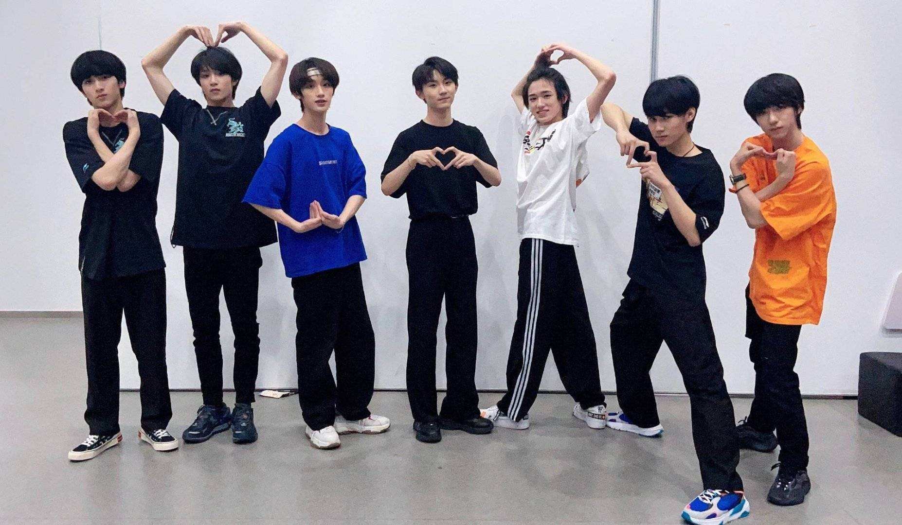 时代少年团:时代少年团全员跳中韩女团舞 - 高清视频在线观看 - 芒果