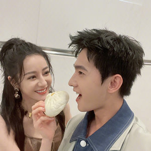 快乐大本营20210807期杨洋陷呼啦圈黑洞现场与迪丽热巴甜蜜解锁名场面