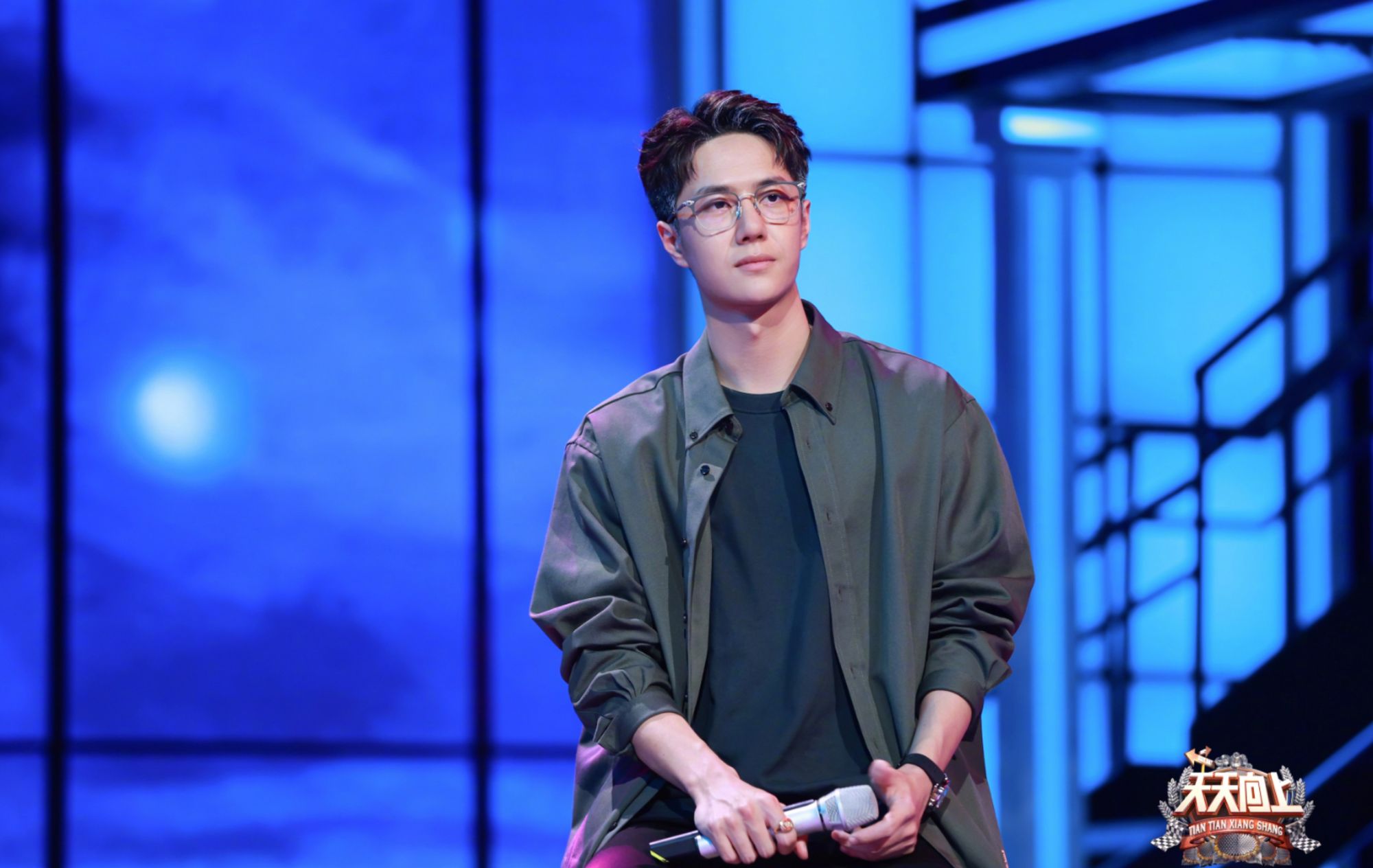 天天向上20210829期天天兄弟老年妆亮相不服老天团上演硬核操作