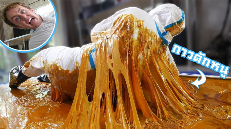 世界上"最黏"胶水有多厉害?老外作死一试,样子太搞笑了!