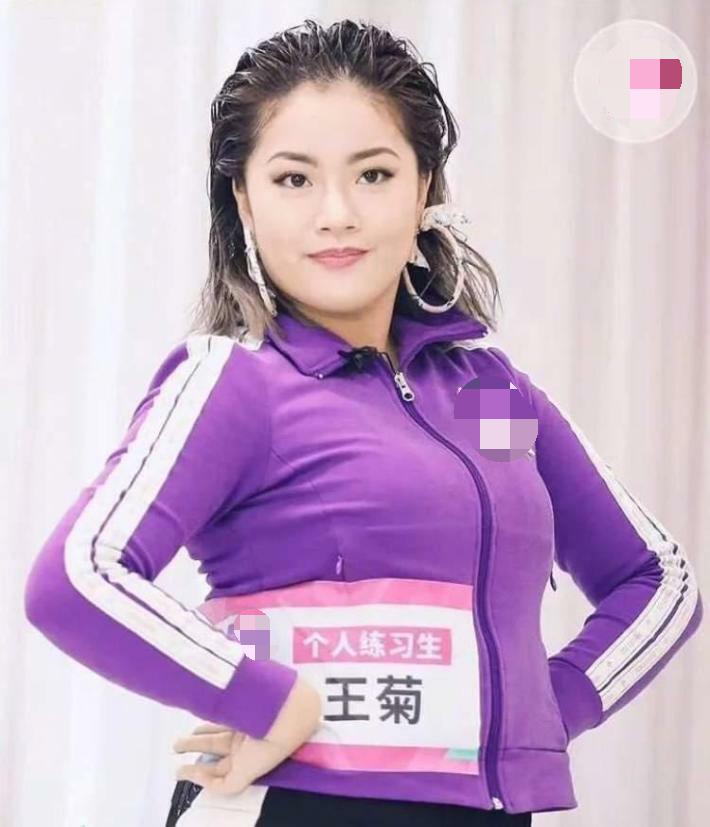 王菊被工作人员逼着减肥,她霸气回怼:娱乐圈缺身材纤细的女星吗