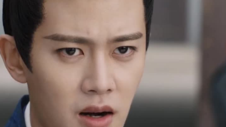 时间:2022-02-22类型:电视剧梁贺禹绑架念念,病态姐夫太可怕了00:33