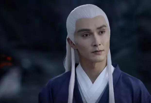《三生三世枕上书》首播!迪丽热巴颜值滑坡,黑眼圈法令纹遮不住