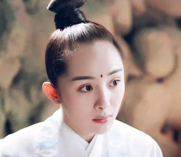 杨幂植发有效果拍新戏女扮男装发际线比白浅男装造型低了很多